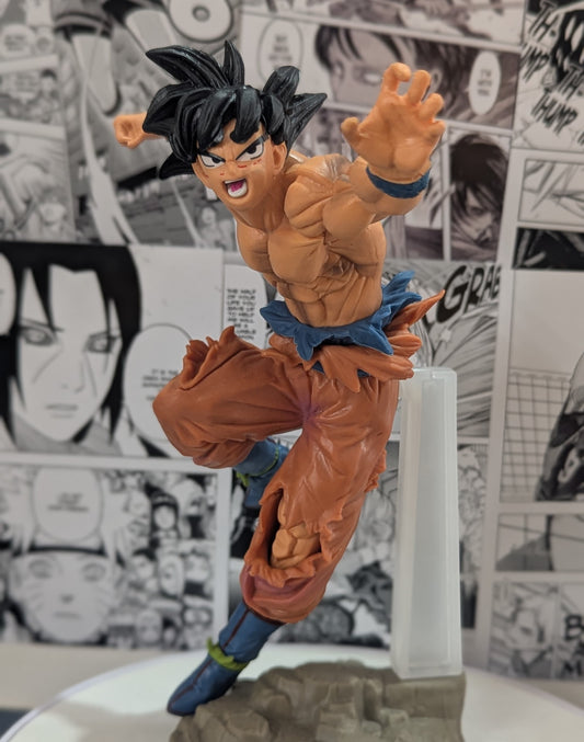 Goku on Stone Big Figure - Dragon Ball - Action Figure