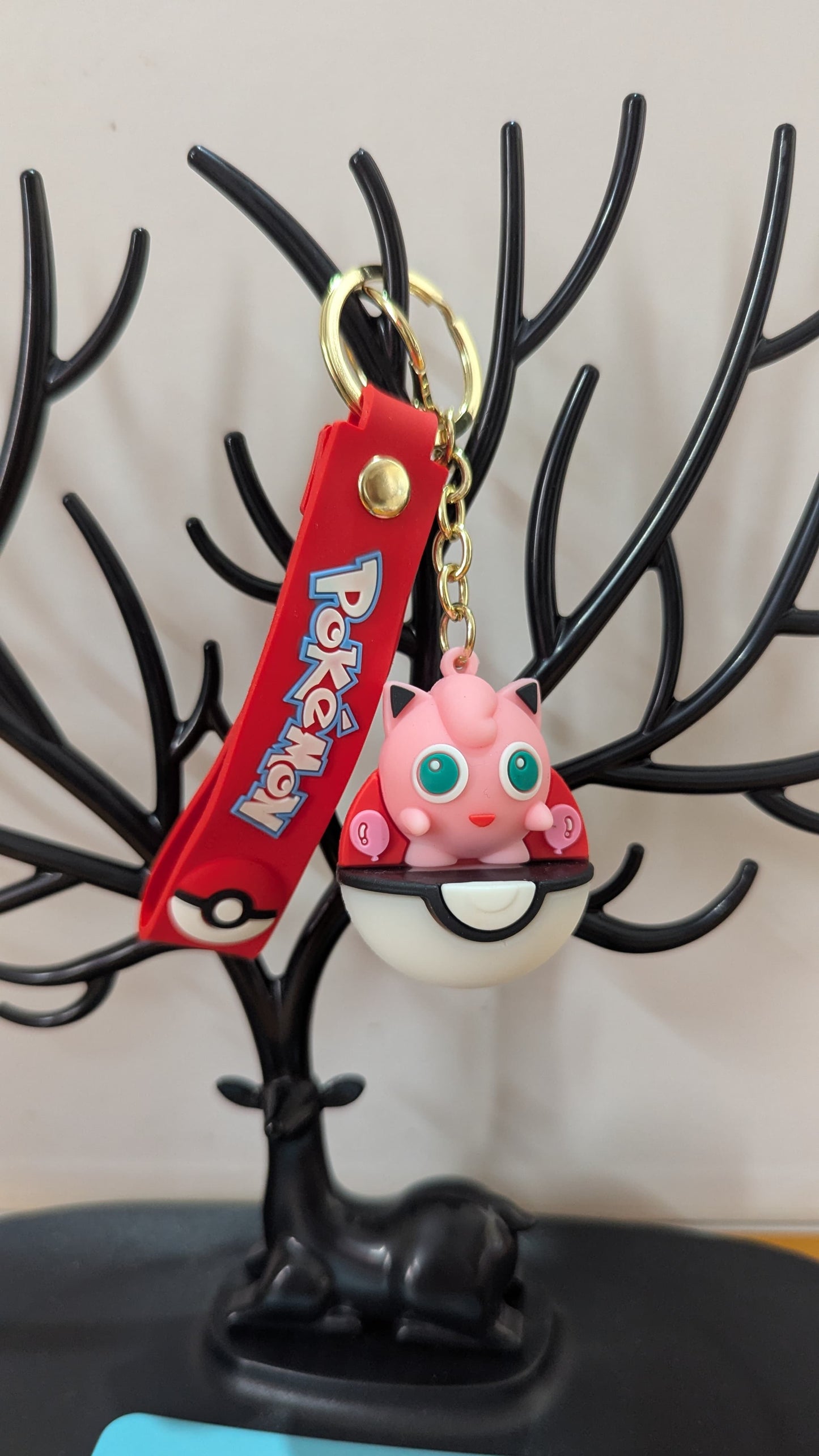 Pokemon - Jiggly Puff in Pokeball - Keychain